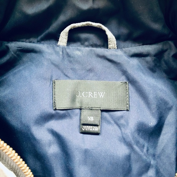 J.CREW Women's Excursion Flannel Quilted Down Gray Women's Puffer Vest, Size XS - Picture 7 of 7